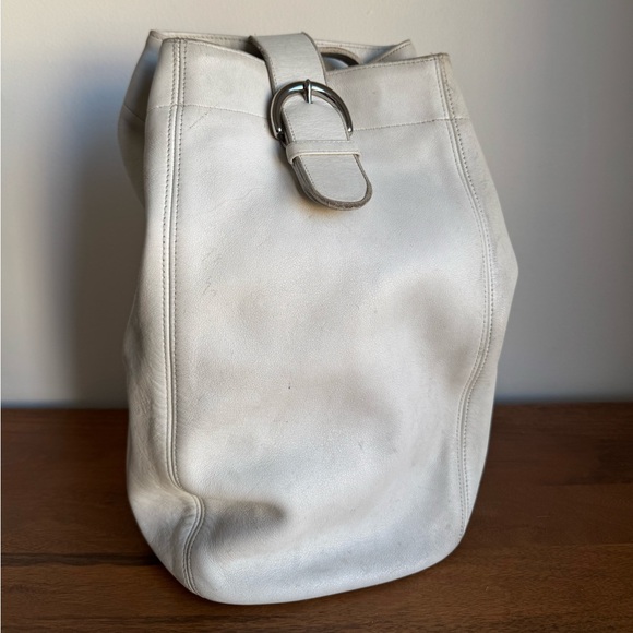 Coach Handbags - Coach 4160 White Soho Sling Bag Backpack Made in USA Vintage 1997 rare! USA